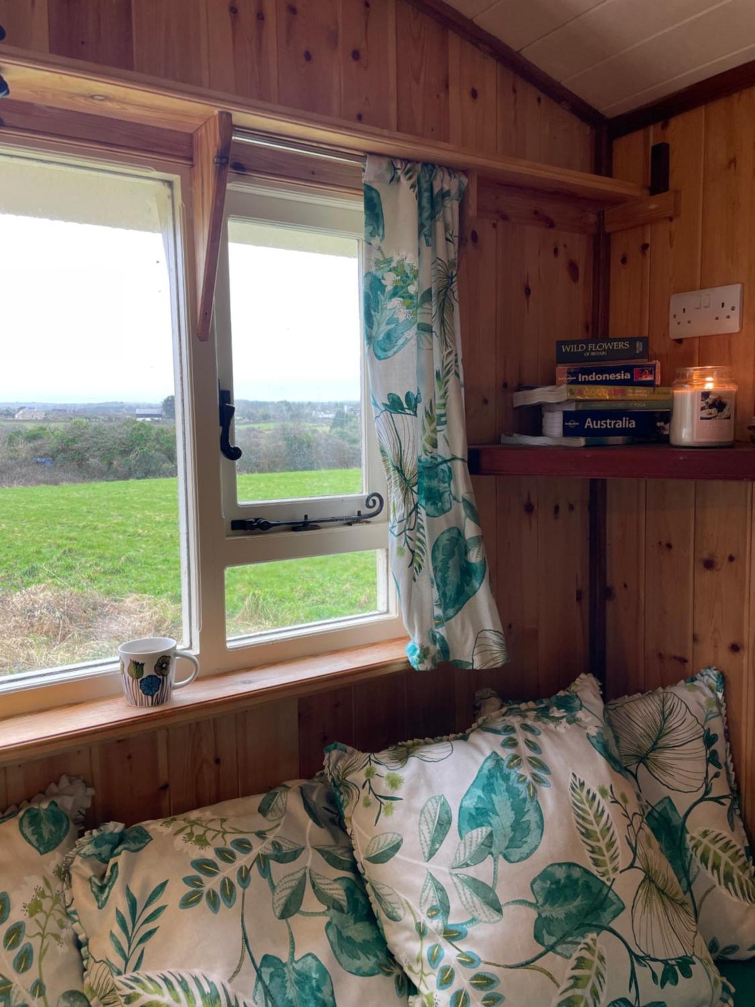 Miners_meadow Self Contained Shepherds Hut Redruth